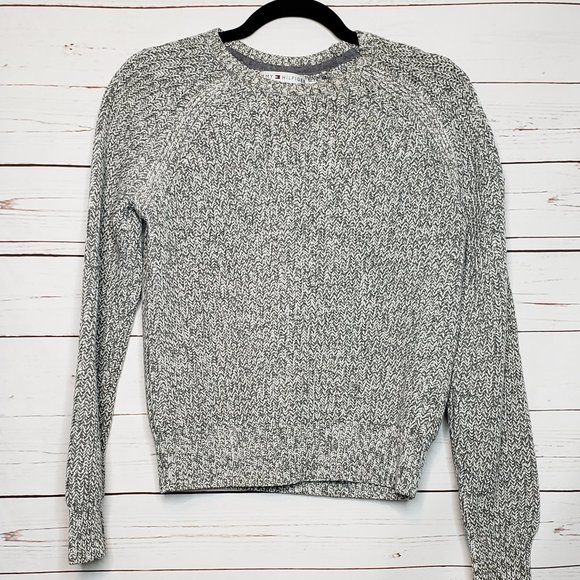 Tommy Hilfiger Jeans Gray Crew Neck Ribbed Sweater - Picture 1 of 9